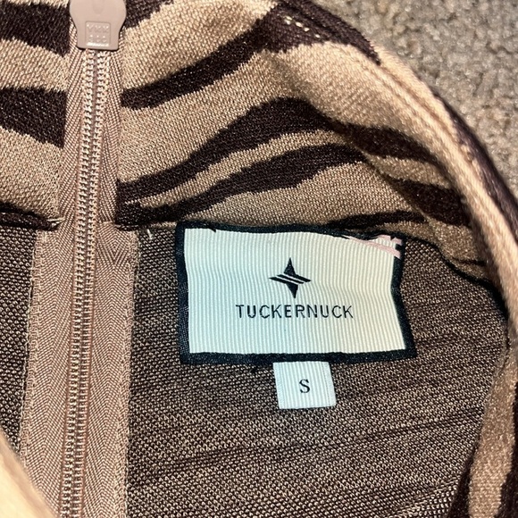 Tuckernuck Ellie Striped Mock Neck Knit Dress Tiger Small - Picture 7 of 8